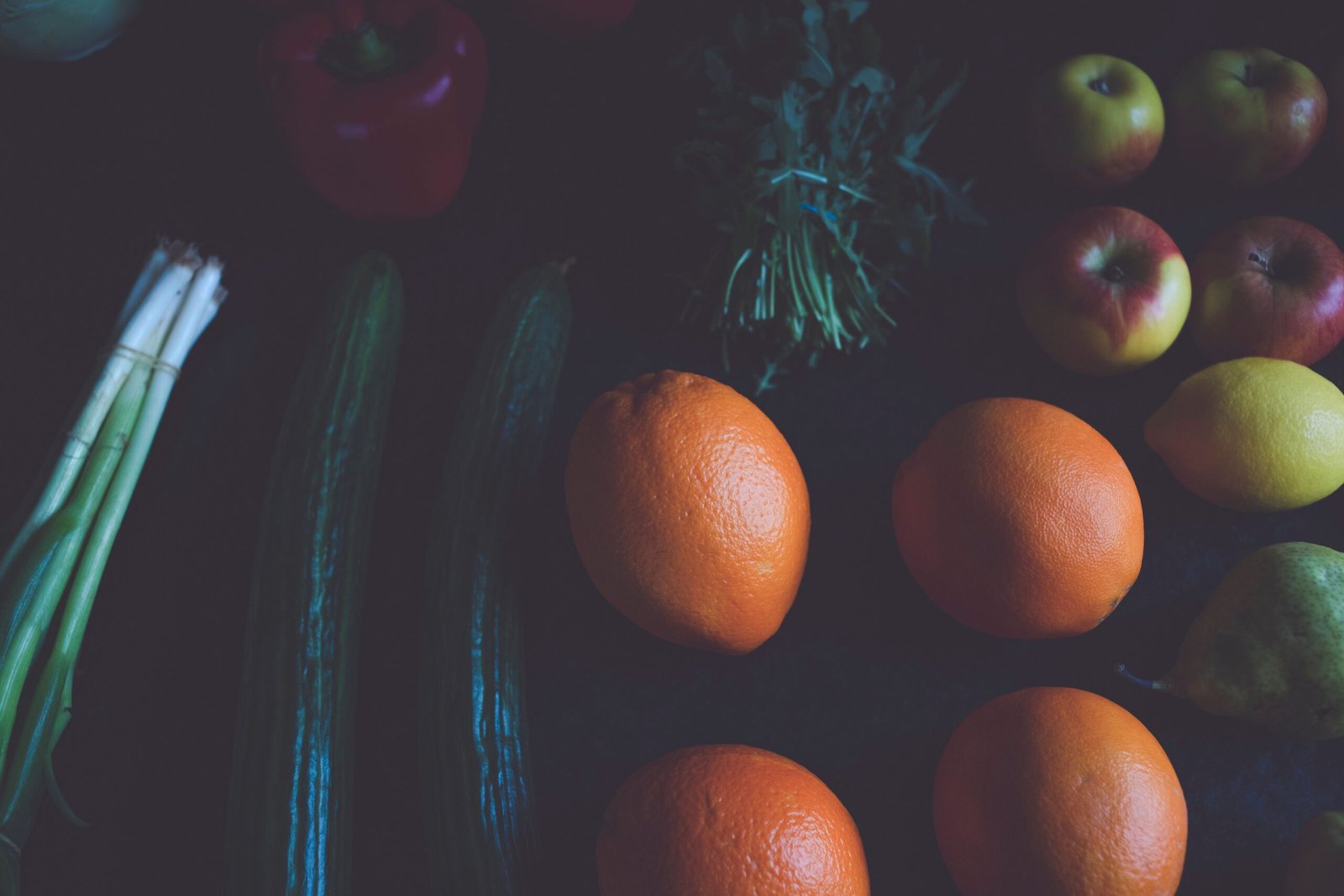 How to lose belly fat: a healthy diet built around fruits and vegetables